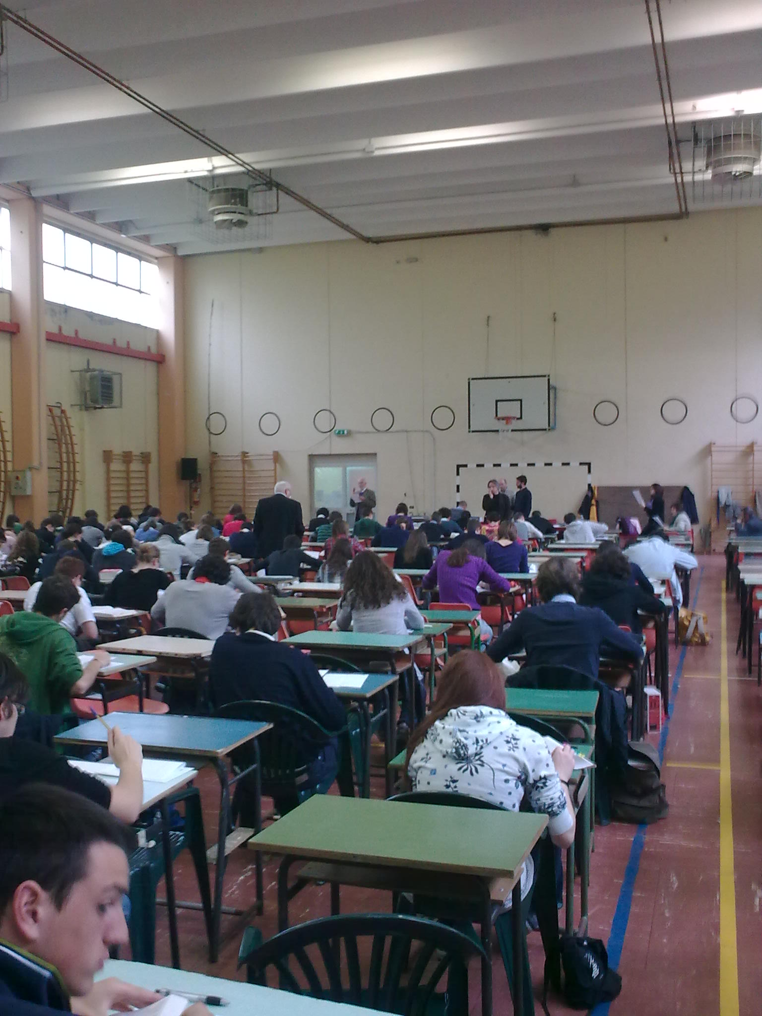 Il Colpo d'occhio, in palestra, il mattino del 2 maggio